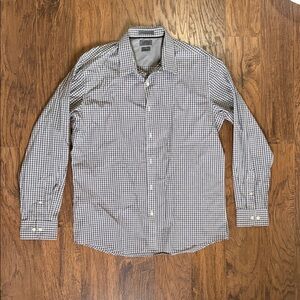 Arrow Monochrome Checkered Button Down Shirt